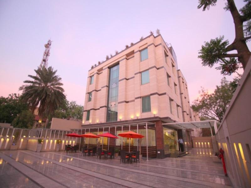 Emblem Hotel Sector 14 Gurgaon Ngoại thất bức ảnh