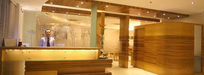 Emblem Hotel Sector 14 Gurgaon Ngoại thất bức ảnh